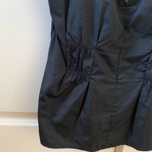 VINCE Blouse Ruffle Front Sleeveless Sz 2 - Picture 12 of 15